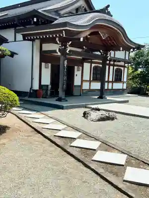 勝福寺の{uncategorized: "未分類", other: "その他", undefined: "問題あり", building: "その他建物", grave: "お墓", sacred_gate: "鳥居", guardian: "狛犬", statue: "像", buddha: "仏像", history: "歴史", nature: "自然", garden: "庭園", animal: "動物", pagoda: "塔", temizu: "手水舎", mountain_gate: "山門・神門", sanctuary: "本殿・本堂", subordinate: "末社・摂社", art: "芸術", scenery: "景色", jizo: "地蔵", ema: "絵馬", goshuin: "御朱印", omikuji: "おみくじ", items: "授与品その他", amulet: "お守り", goshuincho: "御朱印帳", eats: "食事", festival: "お祭り", votive_dance: "神楽", shichigosan: "七五三参", wedding: "結婚式", experience: "体験その他", initially: "初詣", around: "周辺", anti_infection: "感染症対策"}