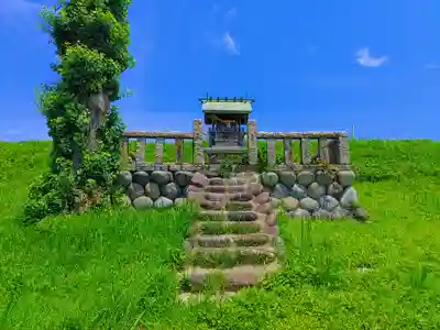 神明社(光明寺石原)の本殿・本堂