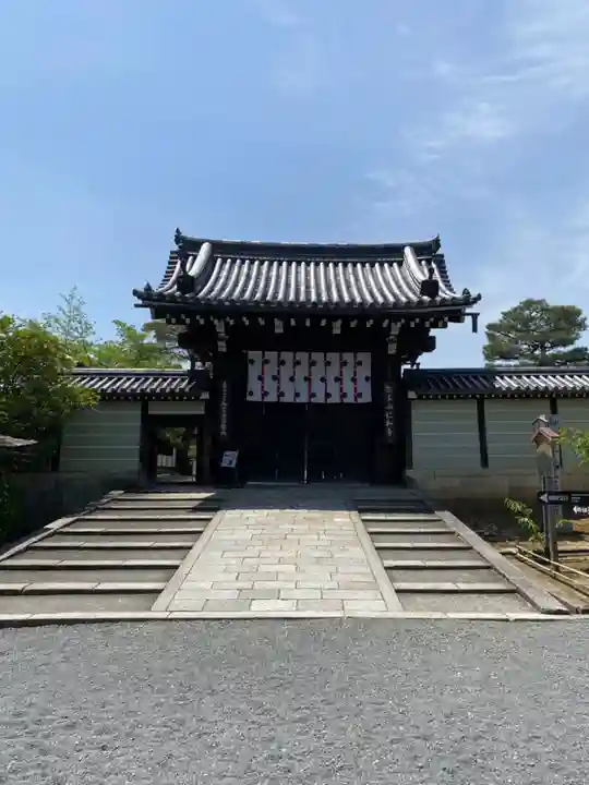 仁和寺の山門・神門
