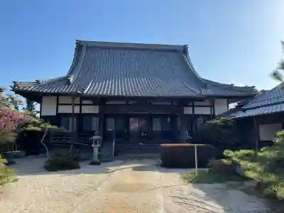 誓昌院の{uncategorized: "未分類", other: "その他", undefined: "問題あり", building: "その他建物", grave: "お墓", sacred_gate: "鳥居", guardian: "狛犬", statue: "像", buddha: "仏像", history: "歴史", nature: "自然", garden: "庭園", animal: "動物", pagoda: "塔", temizu: "手水舎", mountain_gate: "山門・神門", sanctuary: "本殿・本堂", subordinate: "末社・摂社", art: "芸術", scenery: "景色", jizo: "地蔵", ema: "絵馬", goshuin: "御朱印", omikuji: "おみくじ", items: "授与品その他", amulet: "お守り", goshuincho: "御朱印帳", eats: "食事", festival: "お祭り", votive_dance: "神楽", shichigosan: "七五三参", wedding: "結婚式", experience: "体験その他", initially: "初詣", around: "周辺", anti_infection: "感染症対策"}