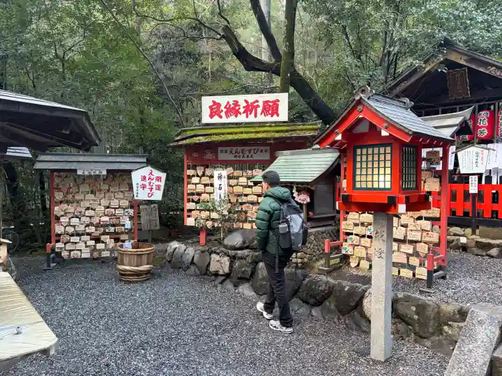 野宮神社の{uncategorized: "未分類", other: "その他", undefined: "問題あり", building: "その他建物", grave: "お墓", sacred_gate: "鳥居", guardian: "狛犬", statue: "像", buddha: "仏像", history: "歴史", nature: "自然", garden: "庭園", animal: "動物", pagoda: "塔", temizu: "手水舎", mountain_gate: "山門・神門", sanctuary: "本殿・本堂", subordinate: "末社・摂社", art: "芸術", scenery: "景色", jizo: "地蔵", ema: "絵馬", goshuin: "御朱印", omikuji: "おみくじ", items: "授与品その他", amulet: "お守り", goshuincho: "御朱印帳", eats: "食事", festival: "お祭り", votive_dance: "神楽", shichigosan: "七五三参", wedding: "結婚式", experience: "体験その他", initially: "初詣", around: "周辺", anti_infection: "感染症対策"}
