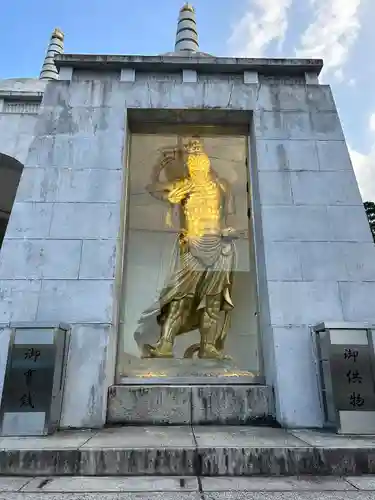 最上稲荷山妙教寺(岡山県)