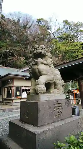 根岸八幡神社の狛犬