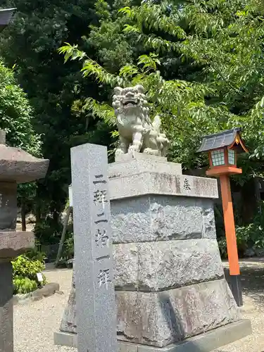 瀬戸神社の狛犬