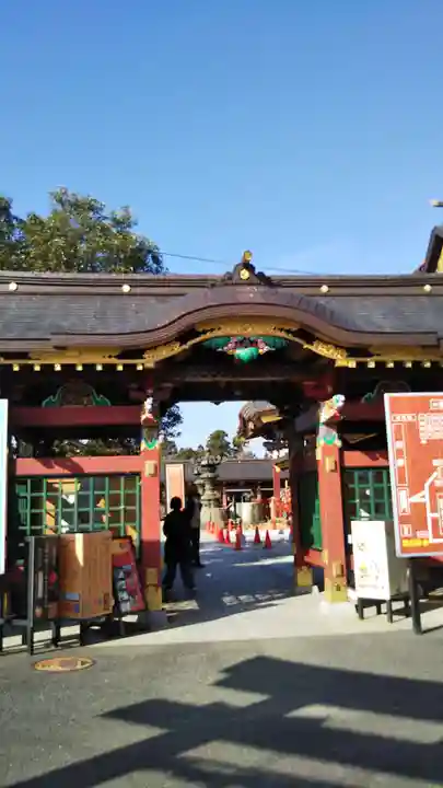 大杉神社の山門・神門