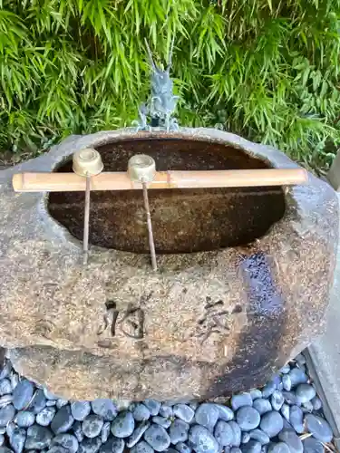 許波多神社（五ケ庄鎮座）の手水舎