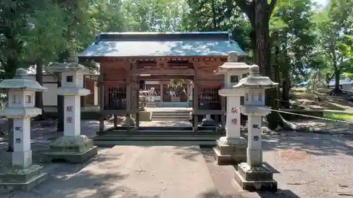諏訪神社の山門・神門