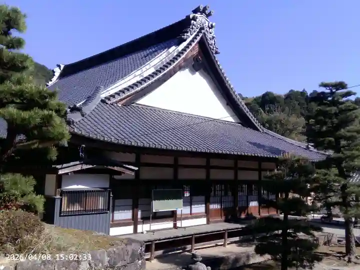 高月院の{uncategorized: "未分類", other: "その他", undefined: "問題あり", building: "その他建物", grave: "お墓", sacred_gate: "鳥居", guardian: "狛犬", statue: "像", buddha: "仏像", history: "歴史", nature: "自然", garden: "庭園", animal: "動物", pagoda: "塔", temizu: "手水舎", mountain_gate: "山門・神門", sanctuary: "本殿・本堂", subordinate: "末社・摂社", art: "芸術", scenery: "景色", jizo: "地蔵", ema: "絵馬", goshuin: "御朱印", omikuji: "おみくじ", items: "授与品その他", amulet: "お守り", goshuincho: "御朱印帳", eats: "食事", festival: "お祭り", votive_dance: "神楽", shichigosan: "七五三参", wedding: "結婚式", experience: "体験その他", initially: "初詣", around: "周辺", anti_infection: "感染症対策"}