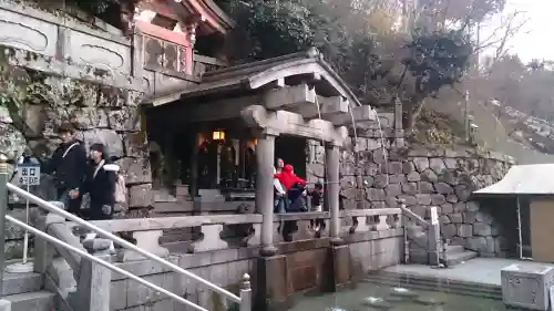 清水寺の{uncategorized: "未分類", other: "その他", undefined: "問題あり", building: "その他建物", grave: "お墓", sacred_gate: "鳥居", guardian: "狛犬", statue: "像", buddha: "仏像", history: "歴史", nature: "自然", garden: "庭園", animal: "動物", pagoda: "塔", temizu: "手水舎", mountain_gate: "山門・神門", sanctuary: "本殿・本堂", subordinate: "末社・摂社", art: "芸術", scenery: "景色", jizo: "地蔵", ema: "絵馬", goshuin: "御朱印", omikuji: "おみくじ", items: "授与品その他", amulet: "お守り", goshuincho: "御朱印帳", eats: "食事", festival: "お祭り", votive_dance: "神楽", shichigosan: "七五三参", wedding: "結婚式", experience: "体験その他", initially: "初詣", around: "周辺", anti_infection: "感染症対策"}