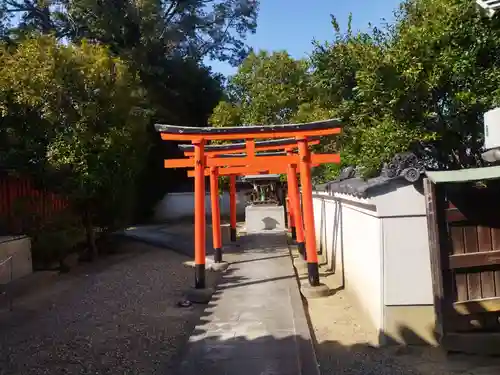 百済王神社の鳥居