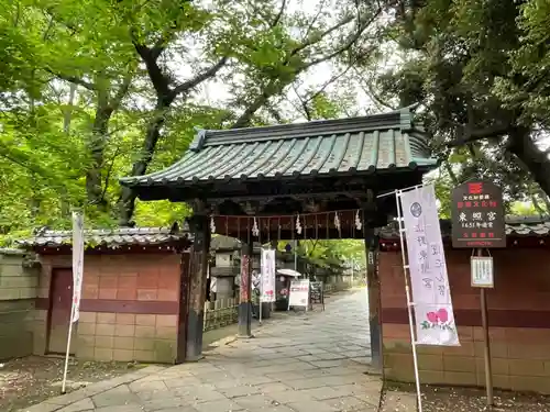 上野東照宮の山門