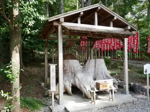 事任八幡宮の建物その他