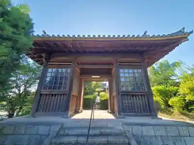 観福寺の山門・神門