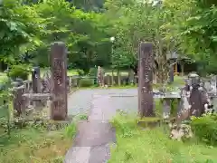 弁財寺の建物その他