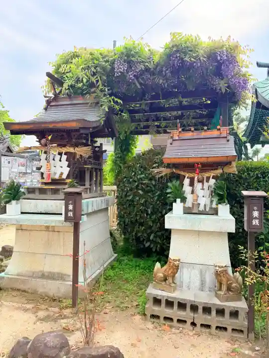 稲爪神社の{uncategorized: "未分類", other: "その他", undefined: "問題あり", building: "その他建物", grave: "お墓", sacred_gate: "鳥居", guardian: "狛犬", statue: "像", buddha: "仏像", history: "歴史", nature: "自然", garden: "庭園", animal: "動物", pagoda: "塔", temizu: "手水舎", mountain_gate: "山門・神門", sanctuary: "本殿・本堂", subordinate: "末社・摂社", art: "芸術", scenery: "景色", jizo: "地蔵", ema: "絵馬", goshuin: "御朱印", omikuji: "おみくじ", items: "授与品その他", amulet: "お守り", goshuincho: "御朱印帳", eats: "食事", festival: "お祭り", votive_dance: "神楽", shichigosan: "七五三参", wedding: "結婚式", experience: "体験その他", initially: "初詣", around: "周辺", anti_infection: "感染症対策"}