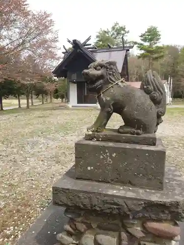 富岡神社の狛犬