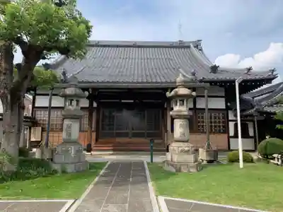 昌温山 菊泉寺の本殿・本堂