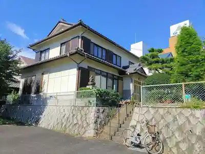 宝持院の本殿・本堂