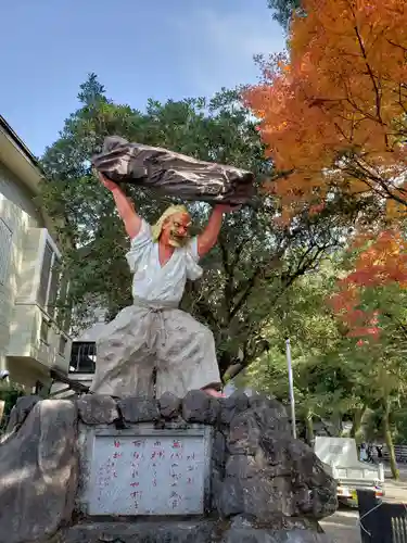 天岩戸神社の像