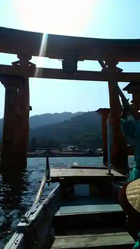 厳島神社の鳥居