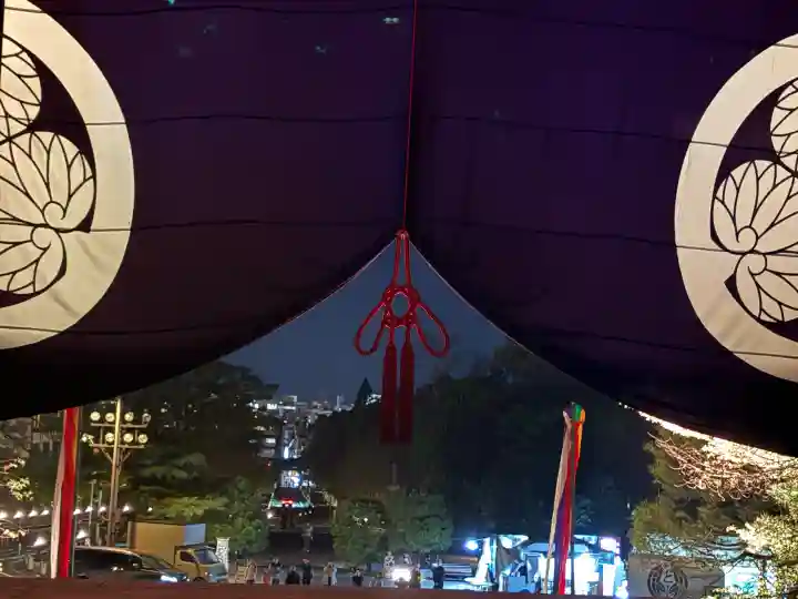 知恩院の{uncategorized: "未分類", other: "その他", undefined: "問題あり", building: "その他建物", grave: "お墓", sacred_gate: "鳥居", guardian: "狛犬", statue: "像", buddha: "仏像", history: "歴史", nature: "自然", garden: "庭園", animal: "動物", pagoda: "塔", temizu: "手水舎", mountain_gate: "山門・神門", sanctuary: "本殿・本堂", subordinate: "末社・摂社", art: "芸術", scenery: "景色", jizo: "地蔵", ema: "絵馬", goshuin: "御朱印", omikuji: "おみくじ", items: "授与品その他", amulet: "お守り", goshuincho: "御朱印帳", eats: "食事", festival: "お祭り", votive_dance: "神楽", shichigosan: "七五三参", wedding: "結婚式", experience: "体験その他", initially: "初詣", around: "周辺", anti_infection: "感染症対策"}