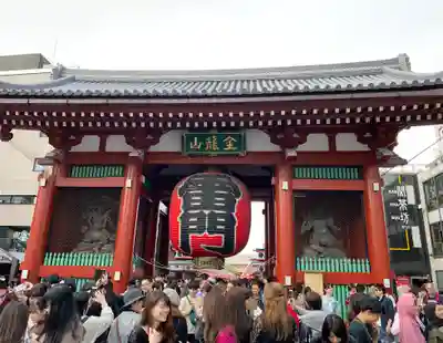 浅草寺の山門・神門