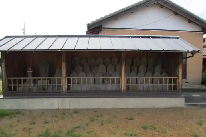 阿羅漢堂(説教所)の地蔵