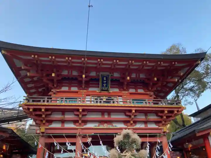 生田神社の山門・神門
