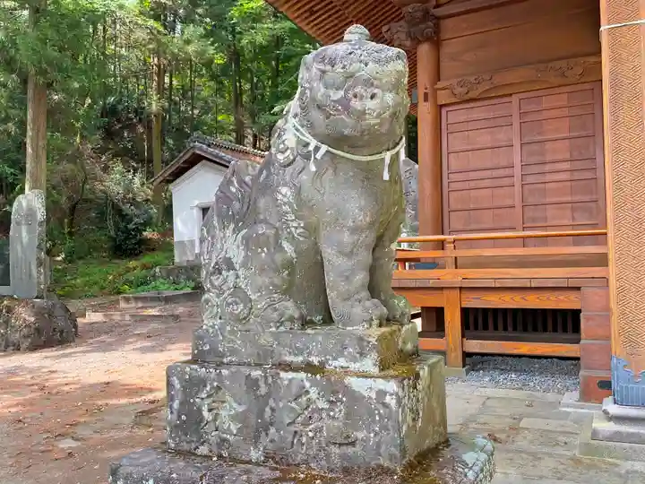 甲波宿祢神社の狛犬
