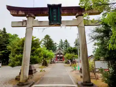 新川神社の鳥居