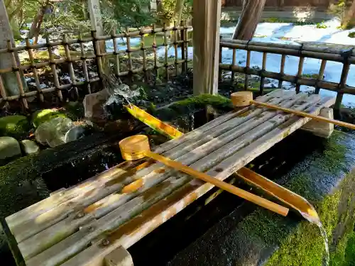 伊佐須美神社の{uncategorized: "未分類", other: "その他", undefined: "問題あり", building: "その他建物", grave: "お墓", sacred_gate: "鳥居", guardian: "狛犬", statue: "像", buddha: "仏像", history: "歴史", nature: "自然", garden: "庭園", animal: "動物", pagoda: "塔", temizu: "手水舎", mountain_gate: "山門・神門", sanctuary: "本殿・本堂", subordinate: "末社・摂社", art: "芸術", scenery: "景色", jizo: "地蔵", ema: "絵馬", goshuin: "御朱印", omikuji: "おみくじ", items: "授与品その他", amulet: "お守り", goshuincho: "御朱印帳", eats: "食事", festival: "お祭り", votive_dance: "神楽", shichigosan: "七五三参", wedding: "結婚式", experience: "体験その他", initially: "初詣", around: "周辺", anti_infection: "感染症対策"}
