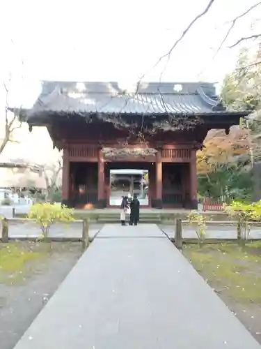 妙本寺の山門・神門
