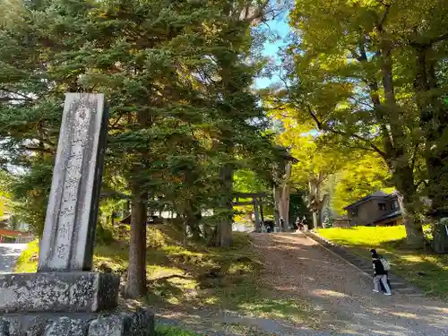 諏訪大社上社前宮(長野県)