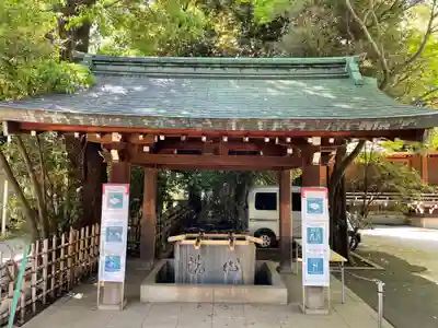 渋谷氷川神社の手水舎