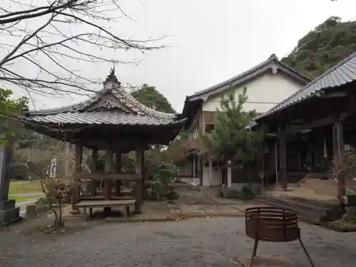 無動寺の本殿