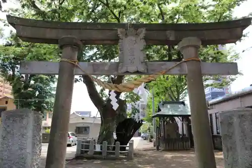 阿邪訶根神社の鳥居