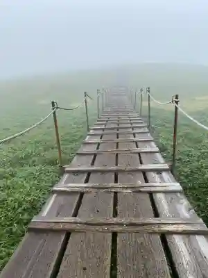 劔山本宮宝蔵石神社(徳島県)