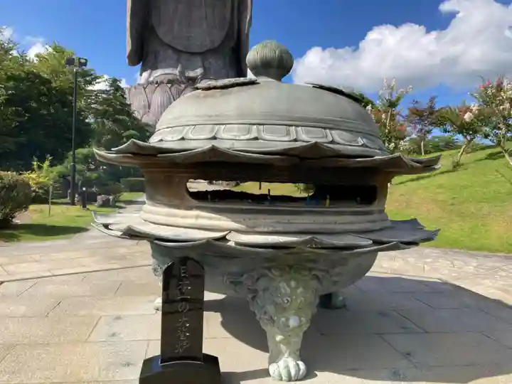東本願寺本廟 牛久浄苑(牛久大仏)(茨城県)