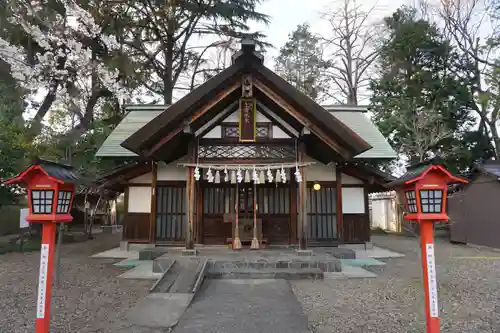 上青木氷川神社の本殿