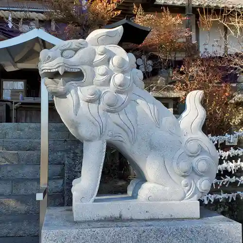 杉谷神社の狛犬