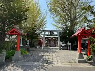 函館厳島神社の鳥居