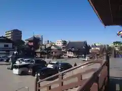 西新井大師総持寺の周辺