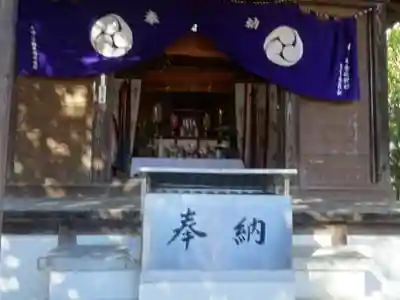 鶴ヶ峰稲荷神社の本殿