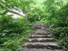 戸隠神社奥社の建物その他