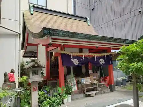 讃岐小白稲荷神社の本殿・本堂
