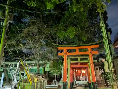 藤森神社の{uncategorized: "未分類", other: "その他", undefined: "問題あり", building: "その他建物", grave: "お墓", sacred_gate: "鳥居", guardian: "狛犬", statue: "像", buddha: "仏像", history: "歴史", nature: "自然", garden: "庭園", animal: "動物", pagoda: "塔", temizu: "手水舎", mountain_gate: "山門・神門", sanctuary: "本殿・本堂", subordinate: "末社・摂社", art: "芸術", scenery: "景色", jizo: "地蔵", ema: "絵馬", goshuin: "御朱印", omikuji: "おみくじ", items: "授与品その他", amulet: "お守り", goshuincho: "御朱印帳", eats: "食事", festival: "お祭り", votive_dance: "神楽", shichigosan: "七五三参", wedding: "結婚式", experience: "体験その他", initially: "初詣", around: "周辺", anti_infection: "感染症対策"}