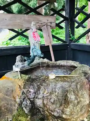 幸徳院笹野寺の手水舎