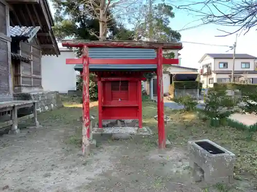 神明神社の末社