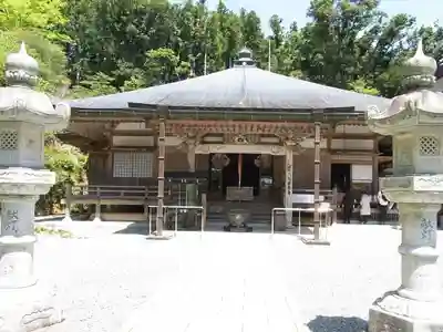 阿弥陀寺の本殿・本堂