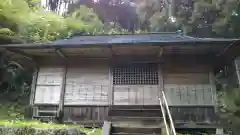 諏訪神社の本殿